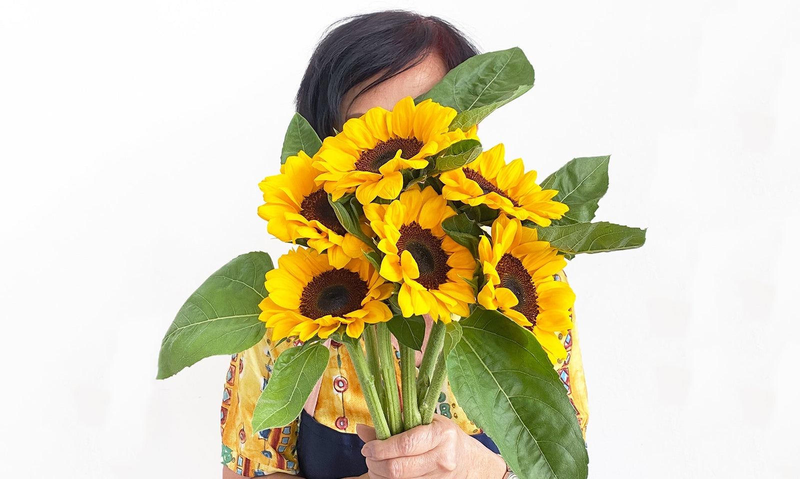 Behind The Bunch: How We Design Flower Bunches for Oct – Nov ’21 Collection